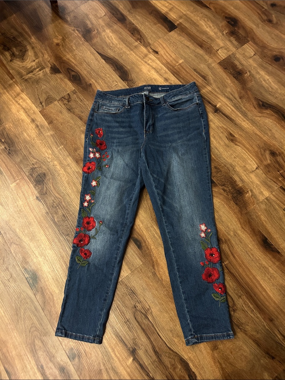 Embroidered Red Floral Dark Wash Women’s Jeggings -A.N.A.